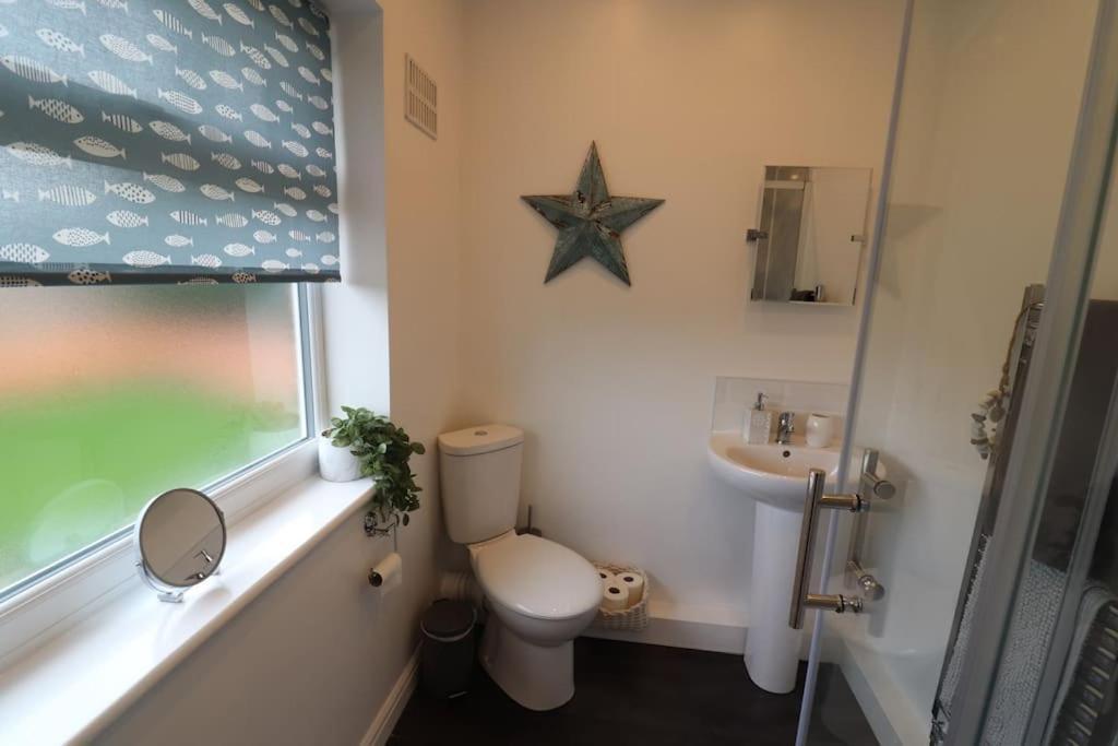Cosy Two Bedroom First Floor Apartment Birmingham Ngoại thất bức ảnh